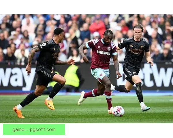 从边缘到核心基尔曼崛起重塑西汉姆防线铁壁引领后防时代新篇